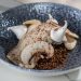 Oseille: champignon, sorvete de baunilha, chantilly de cogumelo, crumble de chocolate e cogumelo — Foto: Divulgação/Tomás Rangel
