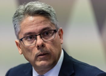 Relator da CPI rebate críticas de ministros do STF sobre pedidos de indiciamentos: 'Não são donos do país'