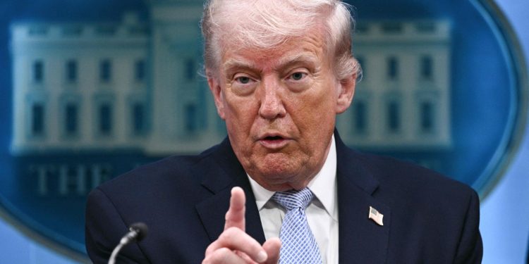 Trump diz que cessar-fogo termina na quarta-feira à noite e que sua extensão é altamente improvável