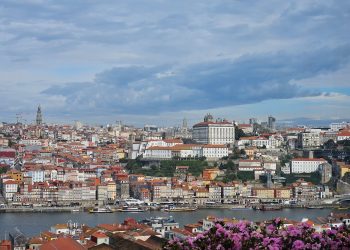Turistas brasileiros em Portugal salta 30% no início deste ano: veja o que leva mais gente à ‘terrinha’