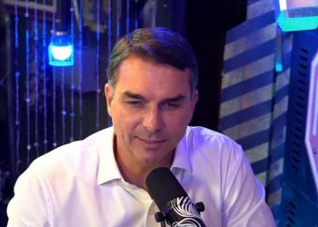 As novas peças de campanha de Flávio Bolsonaro
