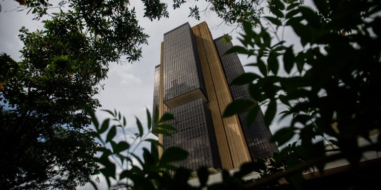 BC percebeu movimento de fusão ou saída do mercado de fintechs com aperto em regras, diz diretor