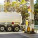 Distribuidoras respondem por menos da metade dos 13% relativos à distribuição e revenda no preço final dos combustíveis — Foto: Getty Images/alkimsarac