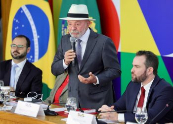 Desenrola 2.0 tenta alcançar classe média: endividados terão alívio até a eleição? Analistas respondem