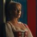 Diretora de 'O Morro dos Ventos Uivantes' lamenta cena cortada com axilas peludas de Margot Robbie