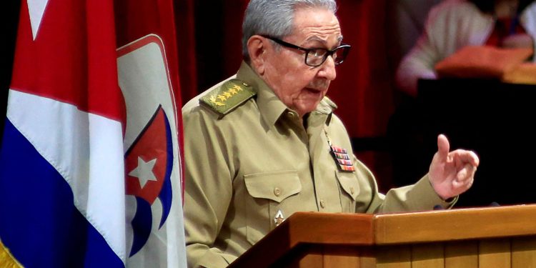 EUA planejam indiciar ex-presidente cubano Raúl Castro, diz imprensa americana