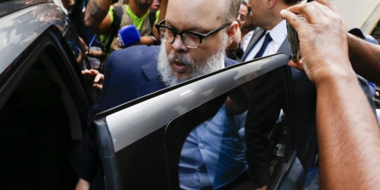 Ed Motta, investigado por injúria após confusão em restaurante do Rio, é alvo de retaliação de nordestinos