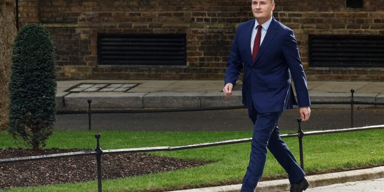 Ex-secretário de saúde britânico anuncia que disputará eleição para primeiro-ministro