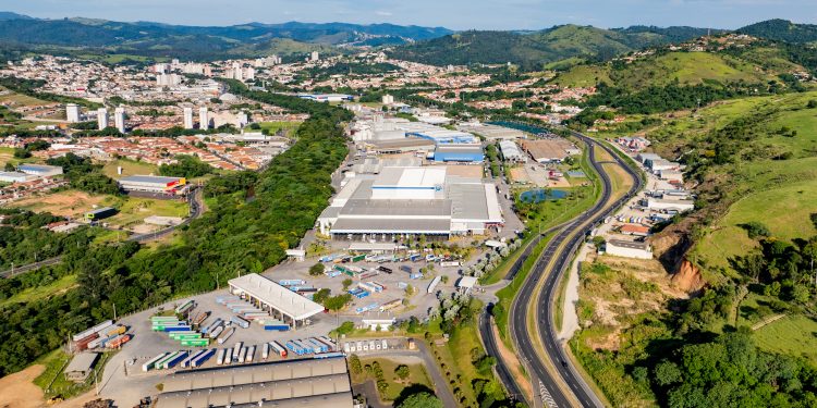 Fábrica da Ypê tinha sujeira, e bactéria foi achada em produtos de limpeza duas vezes, dizem fiscais