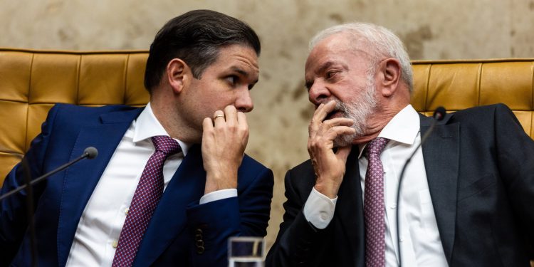 Fim da escala 6x1: veja pontos em discussão e negociação entre governo e Congresso