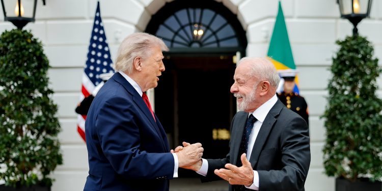 Governo Lula diz que soberania é 'inegociável' e rejeita 'interferência' após EUA classificarem PCC e CV como terroristas