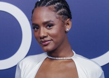 Jéssica Ellen é cotada para 'Avenida Brasil 2'