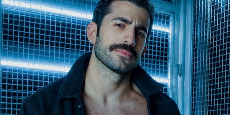 Kaysar fala da novela 'Guerreiros do Sol' e da vida com a família no Brasil