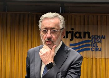 Ministro diz que extensão da subvenção ao diesel 'não pode ser descartada'