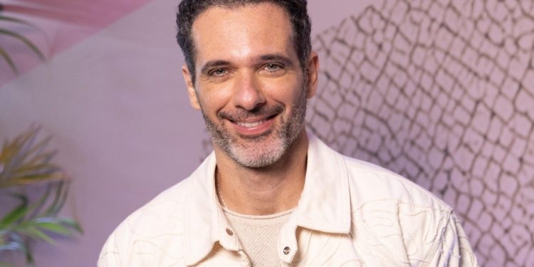 Mouhamed Harfouch fará par com Marjorie Estiano em filme sobre a ditadura