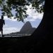No Rio, dupla faz o 'rapa' no Aterro do Flamengo e 15 vítimas enchem delegacia