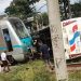 Ônibus colide contra trem em Costa Barros, na Zona Norte do Rio