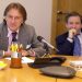 O então presidente da Ferrari, Luca Cordero di Montezemolo, e então o chefe de esporte a motor da marca, Jean Todt, em 2002 — Foto: AFP PHOTO/UFFICIO STAMPA