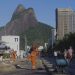 Ressaca que invade a orla no Leblon tem solução? Especialistas respondem