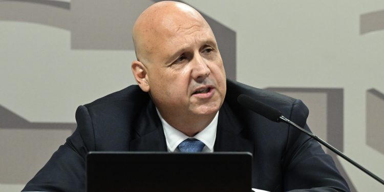Senado aprova indicação de Otto Lobo para presidência da CVM