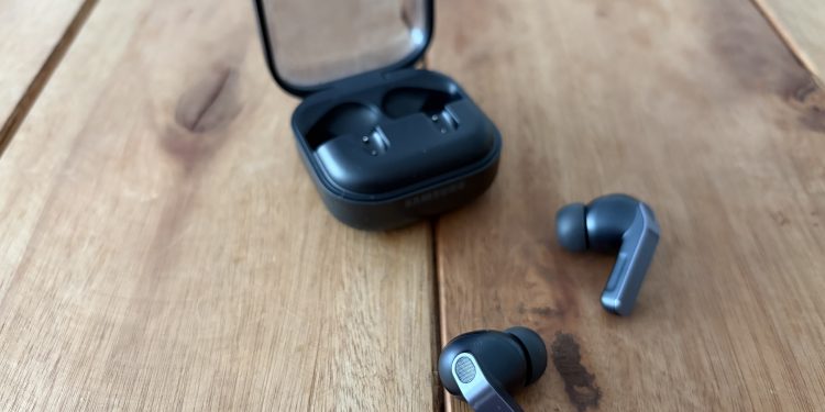 Testamos o Galaxy Buds4 Pro: o melhor fone que o seu Samsung pode ter; veja vídeo