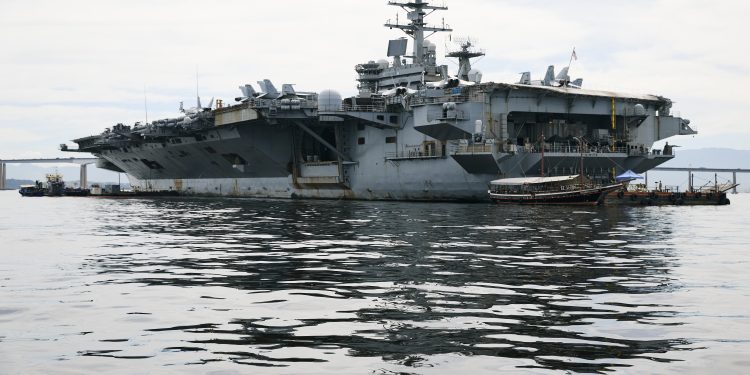 Vídeo: conheça o USS Nimitz, o mais antigo porta-aviões de propulsão nuclear dos EUA
