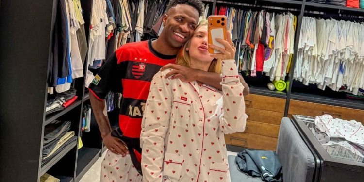 Virginia Fonseca mantém fotos com Vini Jr., enquanto mensagem do jogador segue dividindo opiniões