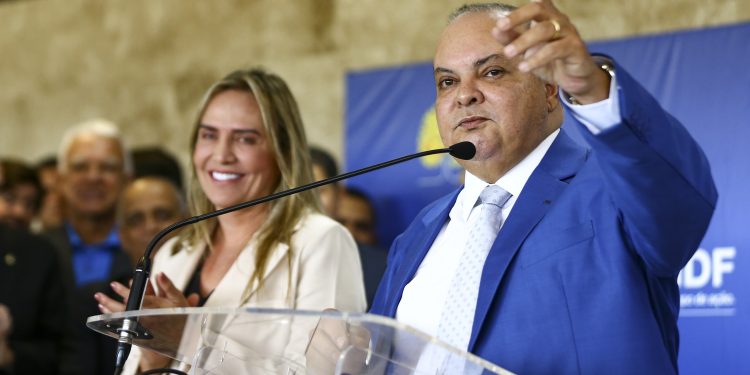 Voto nos estados: com tensão entre aliados e oposição mirando escândalo, Master estará no centro da disputa no DF