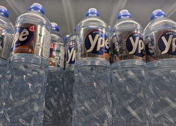 Ypê: quais os riscos e os sintomas da bactéria Pseudomonas aeruginosa, identificada em mais de 100 lotes de produtos? Tire suas dúvidas