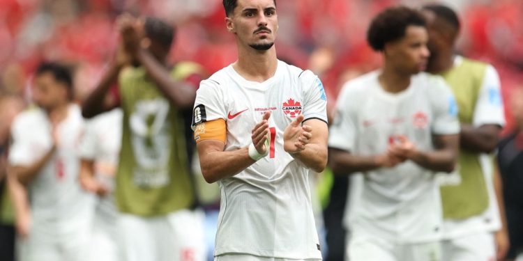Stephen Eustaquio, capitão da seleção canadense — Foto: Emilee Chinn/Getty Images/AFP