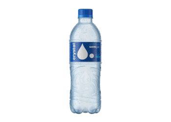 Água mineral contaminada: como identificar o lote suspenso da Crystal e o que fazer se tiver o produto em casa