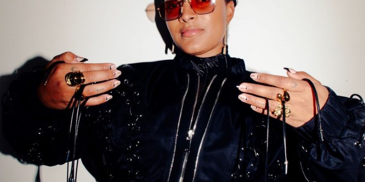 Atração do C6 Festival em 2023, saxofonista Nubya Garcia começa pelo Rio primeira turnê no Brasil