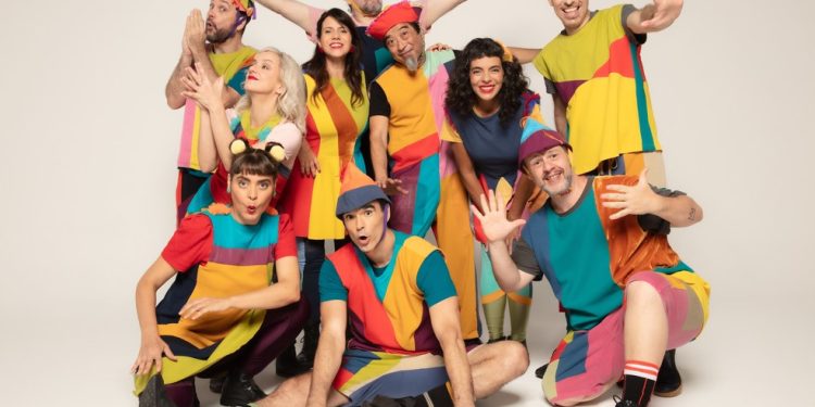 Entre o lúdico e o musical, o Barbatuques apresenta dois espetáculos voltados ao público infantil e adulto no Teatro AXIA Casa Grande — Foto: Divulgação / Beto Assem
