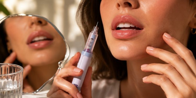 Boca de Mounjaro: veja cuidados com os efeitos das canetas emagrecedoras na saúde oral