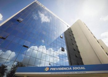 Brasileiro se aposenta, em média, aos 57 anos, abaixo da idade mínima imposta pela Reforma da Previdência