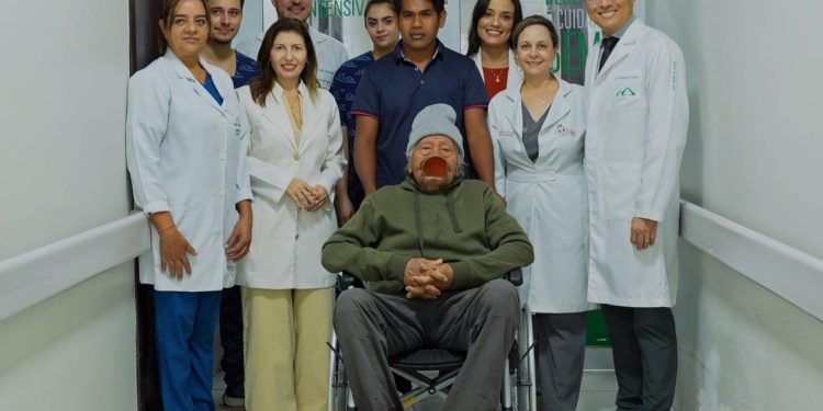 Cacique Raoni: Líder indígena internado por infecção tem 'resposta progressiva' a tratamento, dizem médicos