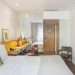 O Ipanema Inn recria a atmosfera de uma casa de praia, com ambientes inspirados na bossa nova e no modernismo brasileiro — Foto: Divulgação