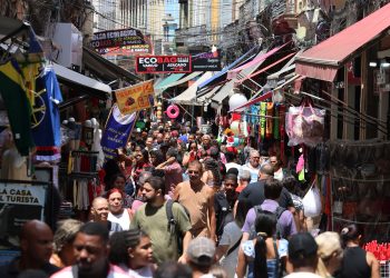 Corpus Christi é o primeiro feriado com nova regra de trabalho no comércio. Entenda