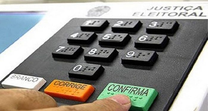 Datafolha: maioria dos brasileiros não consegue citar nomes de deputados federais ou senadores em exercício