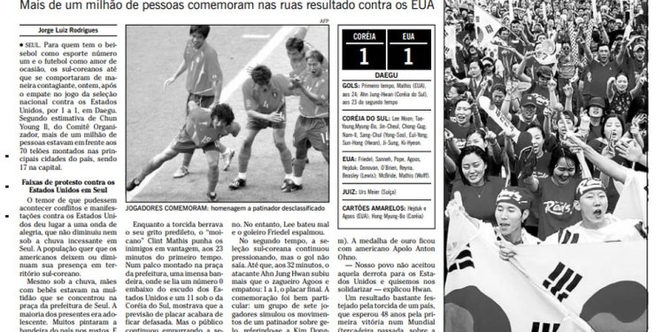 Reportagem do GLOBO em 2002 mostra multidão nas ruas de Seul — Foto: Arquivo / Agência O Globo