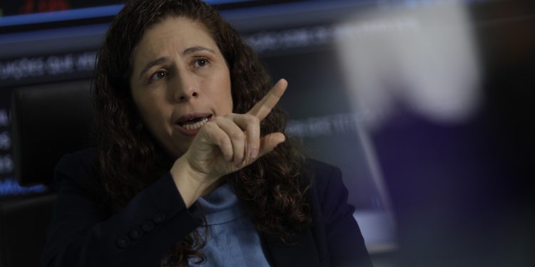 Entrevista: Correios terão pior resultado da história neste ano, mas voltarão a ter bons números, diz ministra da Gestão