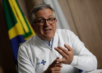 Entrevista: ‘Estudo vai avaliar oferta de canetas pelo SUS’, diz ministro da Saúde