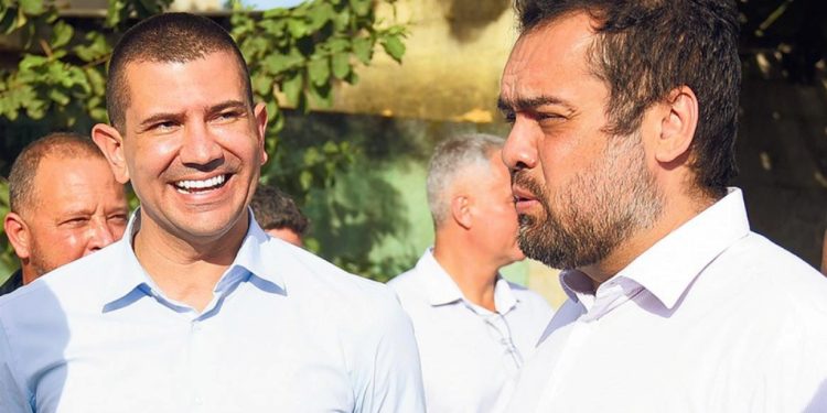 Ex-secretário de Castro, Douglas Ruas se afasta de antigo aliado e refuta continuar 'práticas' dos 'governos anteriores'