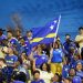Torcida de Curaçao apoiou a seleção estreante em Copas, mas a equipe não resistiu à Alemanha, que aplicou sete gols no estádio de Houston no último domingo — Foto: AFP