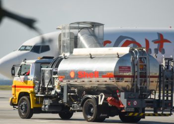 Governo libera R$ 8 bilhões em crédito a aéreas para reduzir impacto de conflito entre EUA e Irã no custo de voos