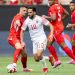 Al-Taamari em campo pela Jordânia; o jogador é a referência da sua seleção — Foto: Ennio LEANZA / AFP