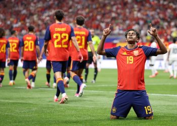 Lamine Yamal comemora primeiro gol em Copa do Mundo — Foto: Justin Setterfield/Getty Images/AFP