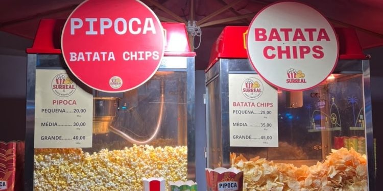 Pipoca está a todo momento nas mãos do público — Foto: Reprodução