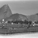 Cariocas no Aterro do Flamengo, em 1973 — Foto: José Vidal / Agência O Globo