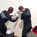 Polícia Civil aguarda resultado de perícia feita em celulares de parentes de menino envenenado na Baixada